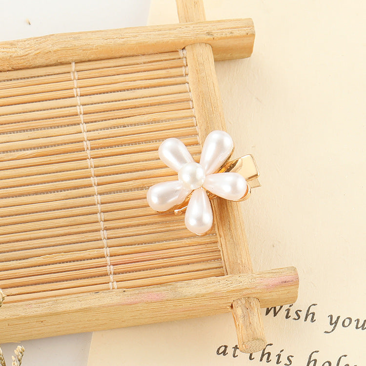 Mermaidcore Pearl Bow Hair Clips – Elegant Slip-On Styles in Multiple Designs | Ocean-Inspired Alloy