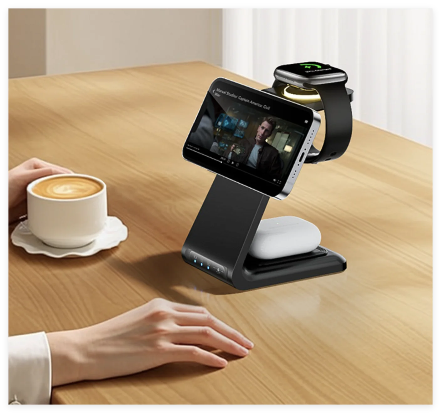 Touch Control Magnetic 3 in 1 Wireless Charger 15W Fast Charging Stations Multi-Device Wireless Docking Station
