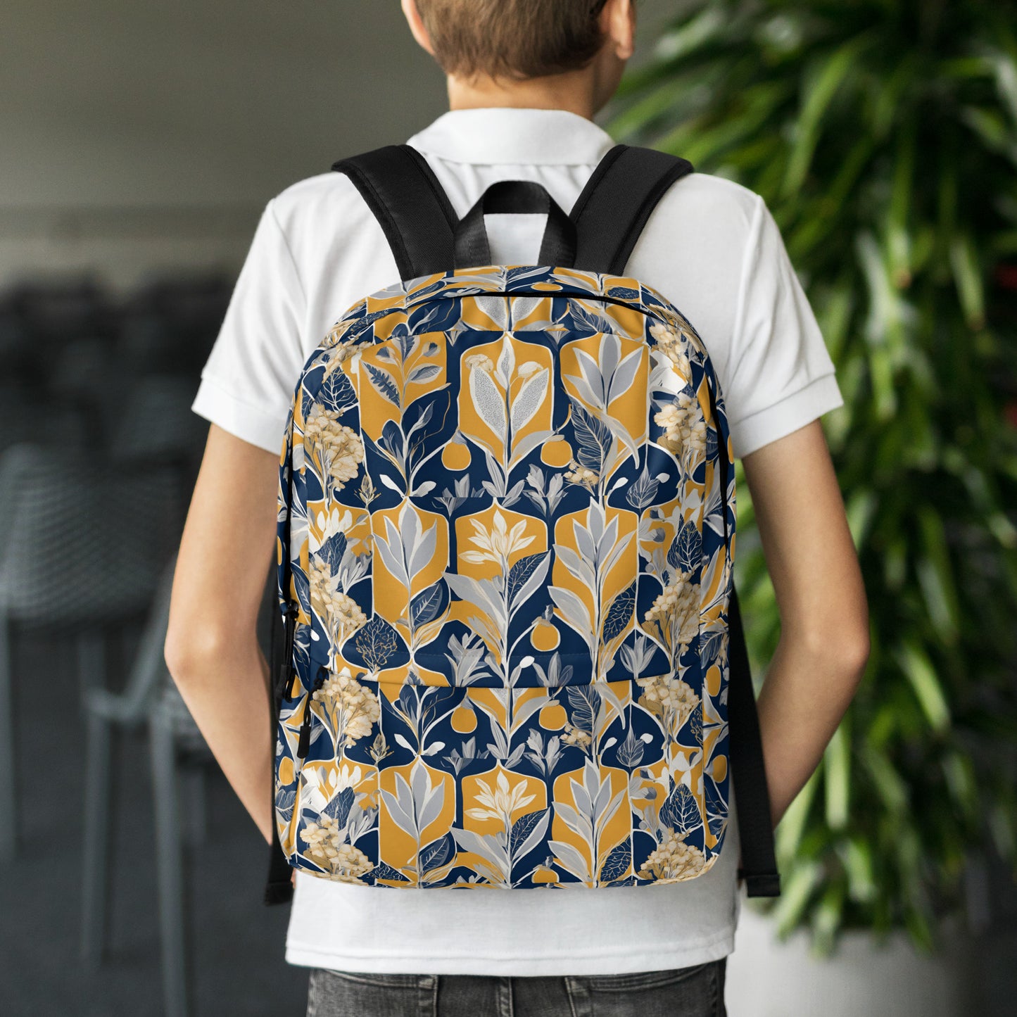 PGP Holiday Steel Horizons Backpack – Sleek, Spacious, and Weather-Resistant