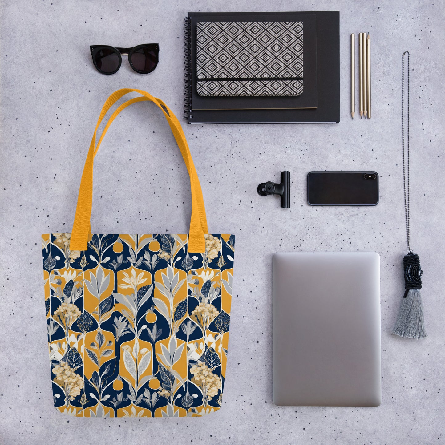 PGP Holiday Steel Horizons Tote – Spacious, Trendy, and Versatile