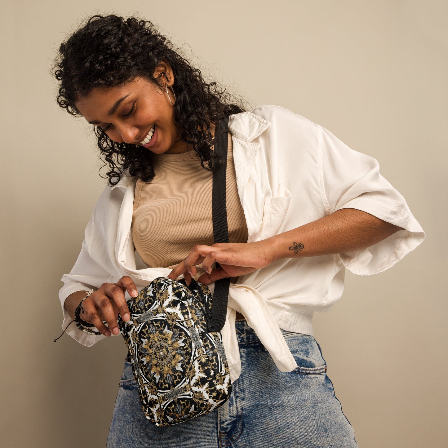 PGP Holiday East to Bethlehem Utility Crossbody Bag – Inspired by the Wise Men’s Journey