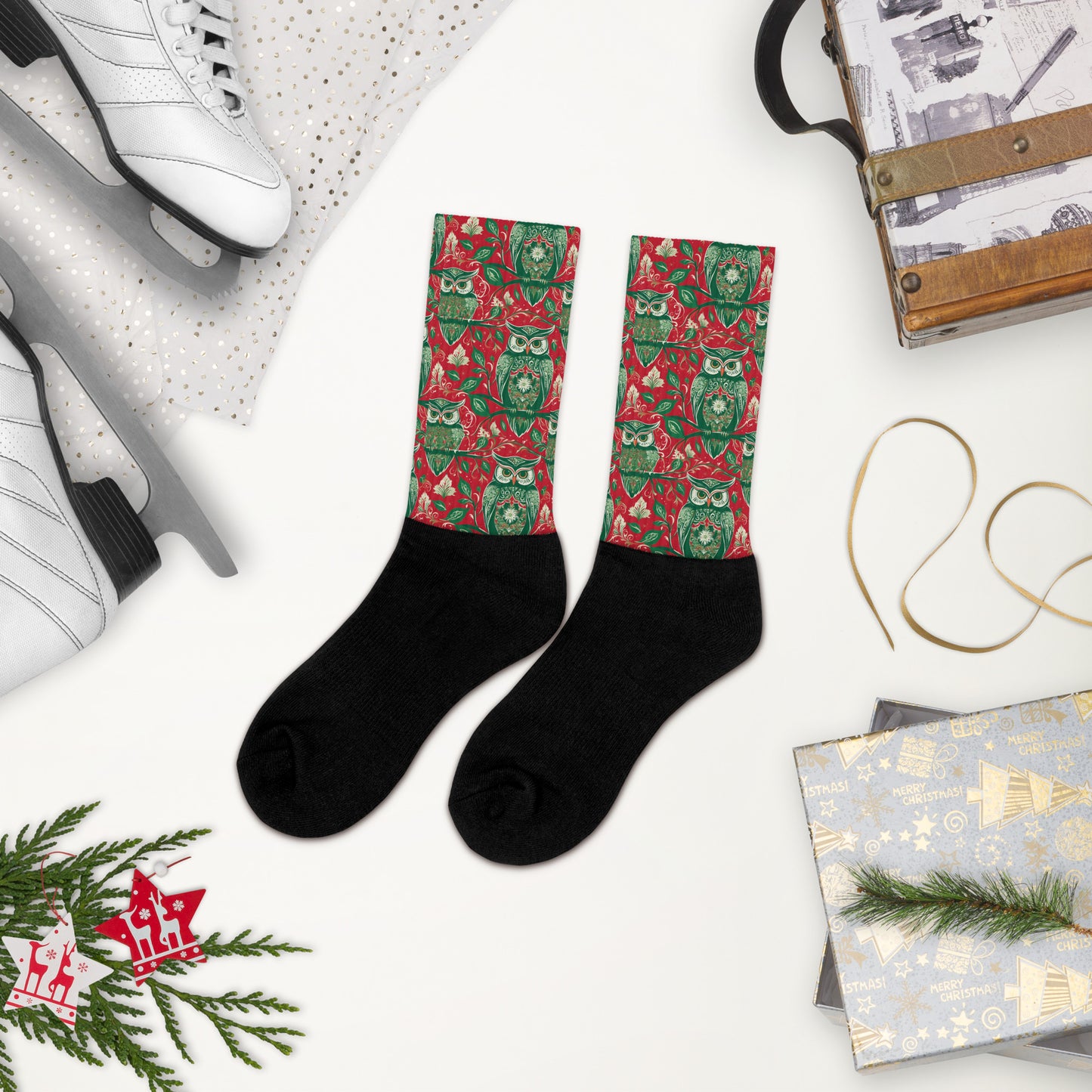 PGP Holiday Winterberry Cushioned Socks - Bold Artwork & Ultimate Comfort