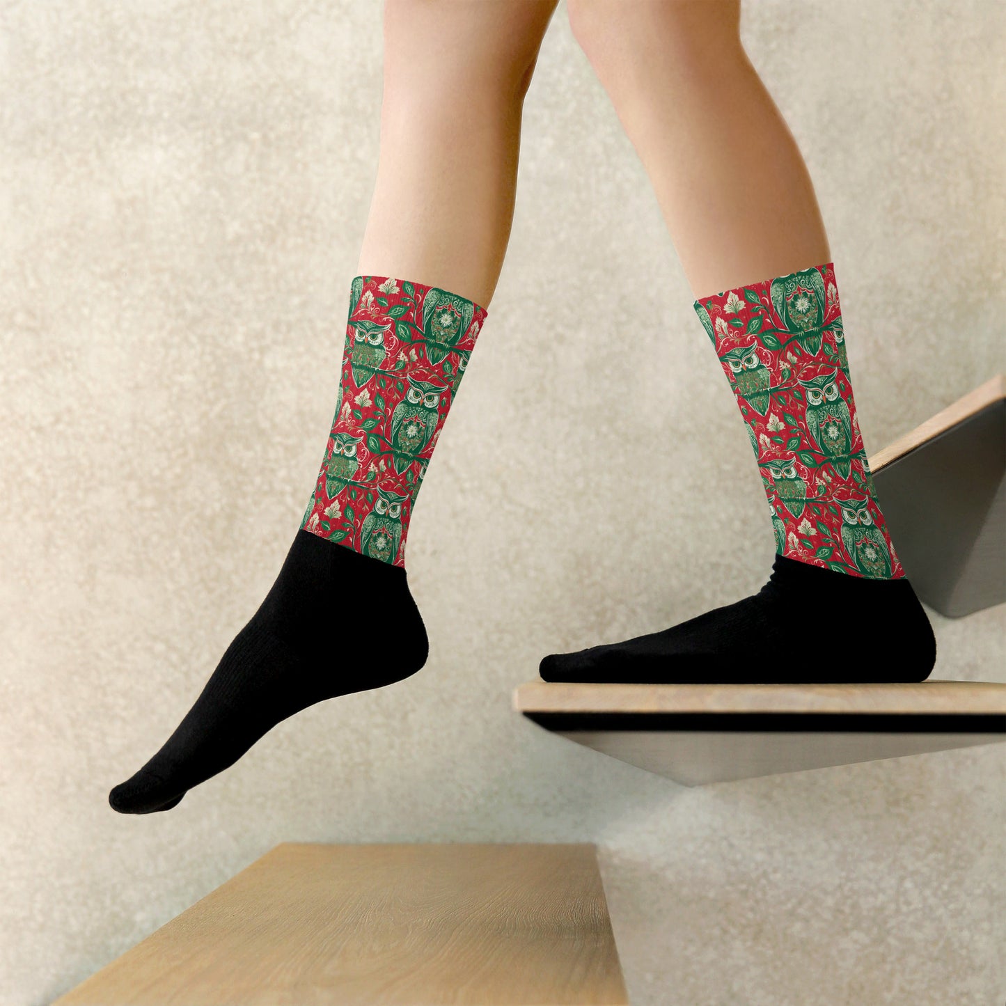 PGP Holiday Winterberry Cushioned Socks - Bold Artwork & Ultimate Comfort