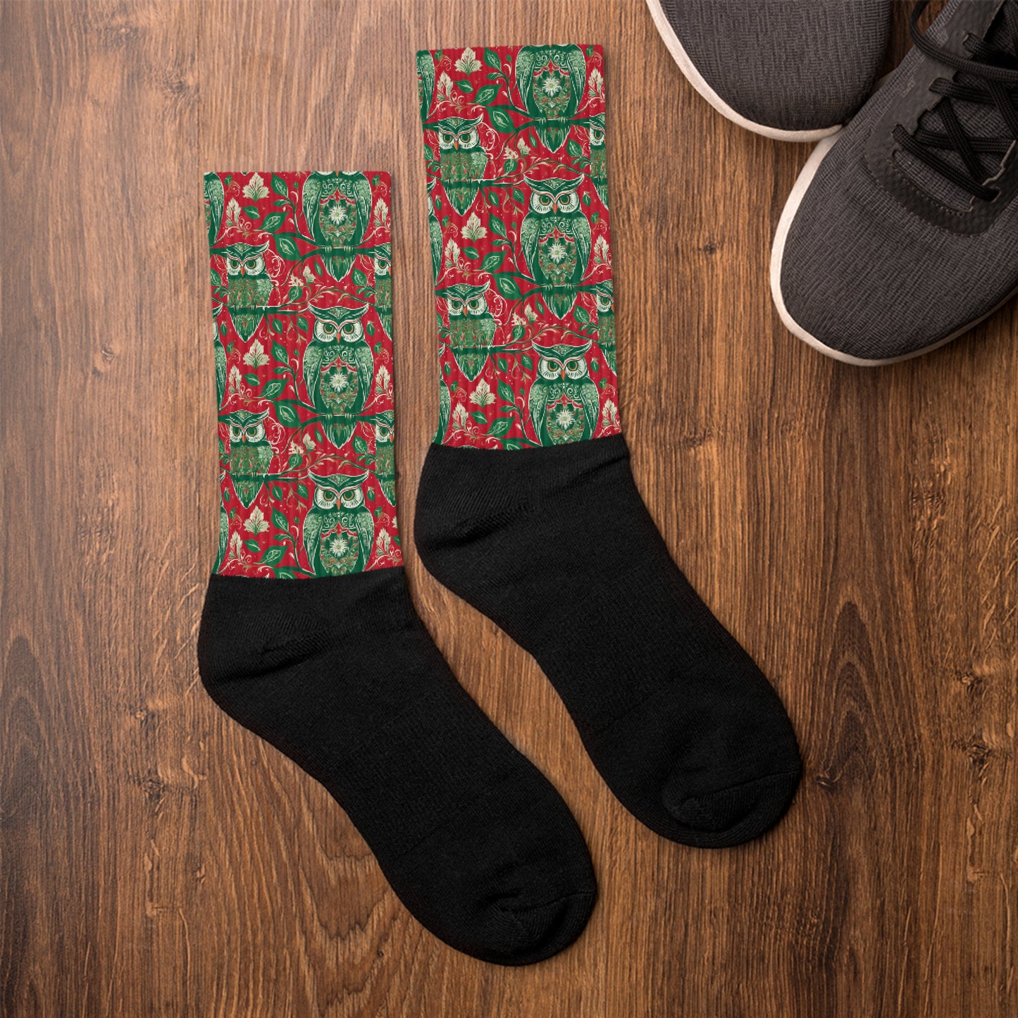 PGP Holiday Winterberry Cushioned Socks - Bold Artwork & Ultimate Comfort