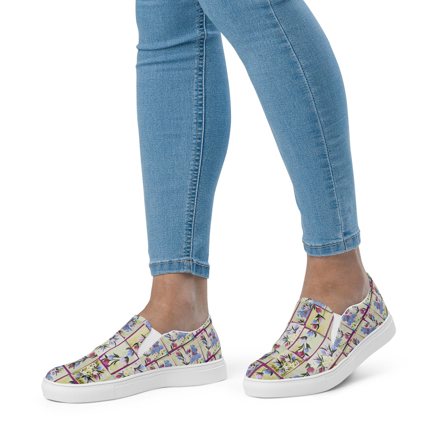 PGP Holiday Suzanne Bunny Garden Women’s Slip-On Canvas Shoes