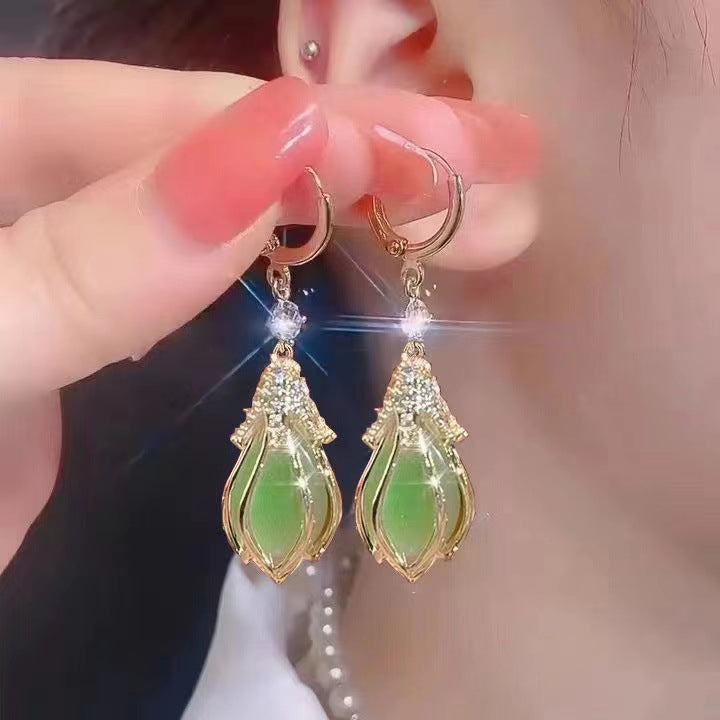 PGP Holiday | Opalesque Ear Clip Fashion Tulip Earrings | Two Color Options