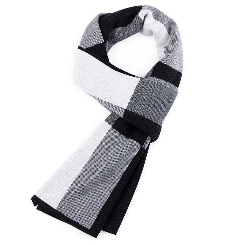 PGP Holiday | Men’s Hand-Knitted Modern Plaid Closer Scarf