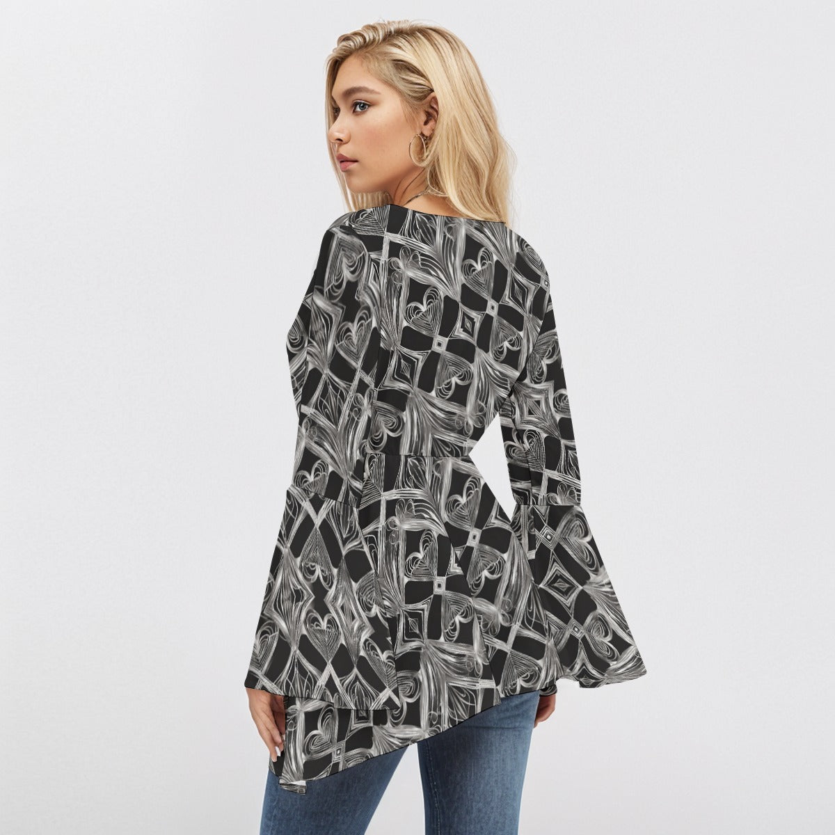 PGP Holiday Eros Époque V-neck Flared Sleeve Blouse – Silver & Black Art Deco | Timeless Glamour