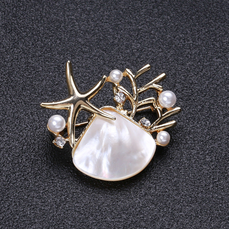 Abalone Shell Scallop Starfish Brooch – Elegant Ocean-Inspired Pin with Pearl Detail | 39x36mm