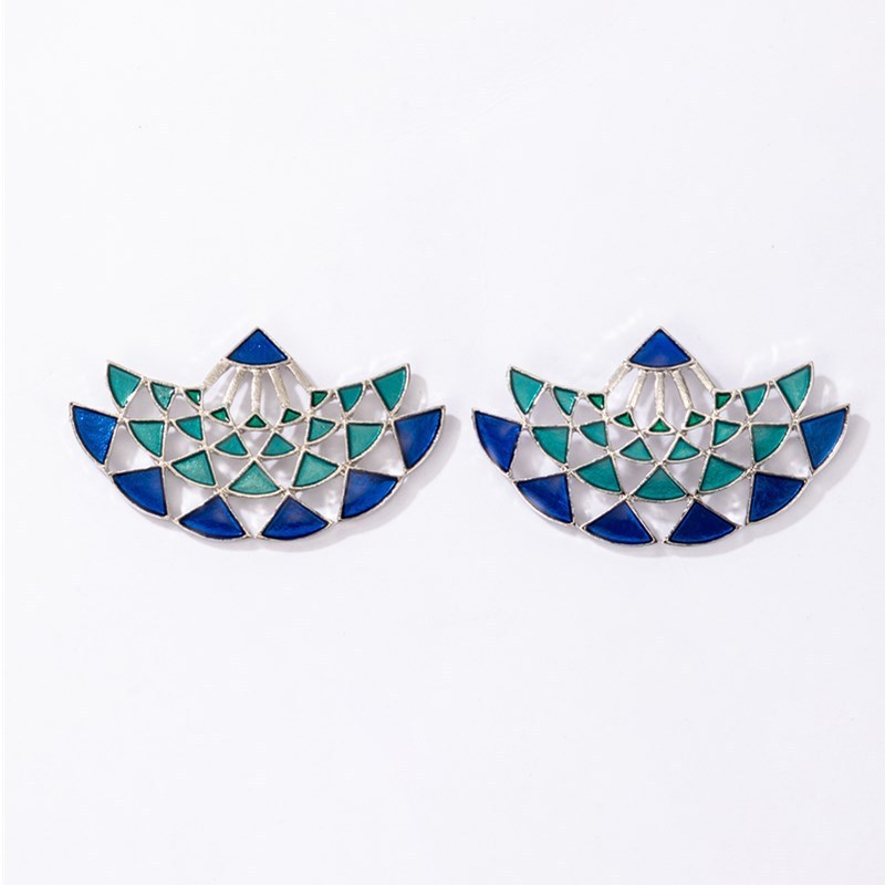 Blue Scallop Stud Earrings – Mermaidcore Alloy Drop Oil Finish | Ocean-Inspired