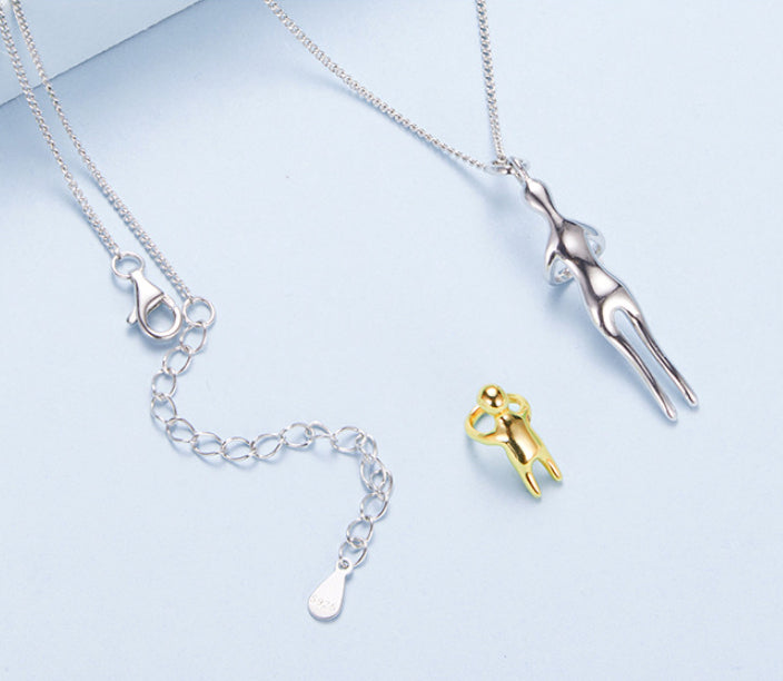 PGP Holiday | Mother And Child Hug Necklace