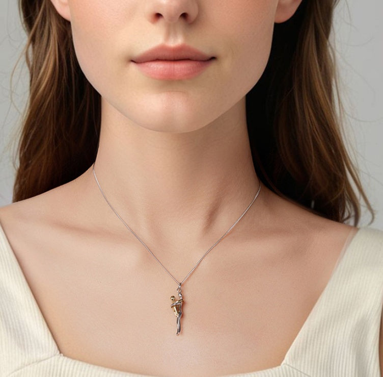 PGP Holiday | Mother And Child Hug Necklace