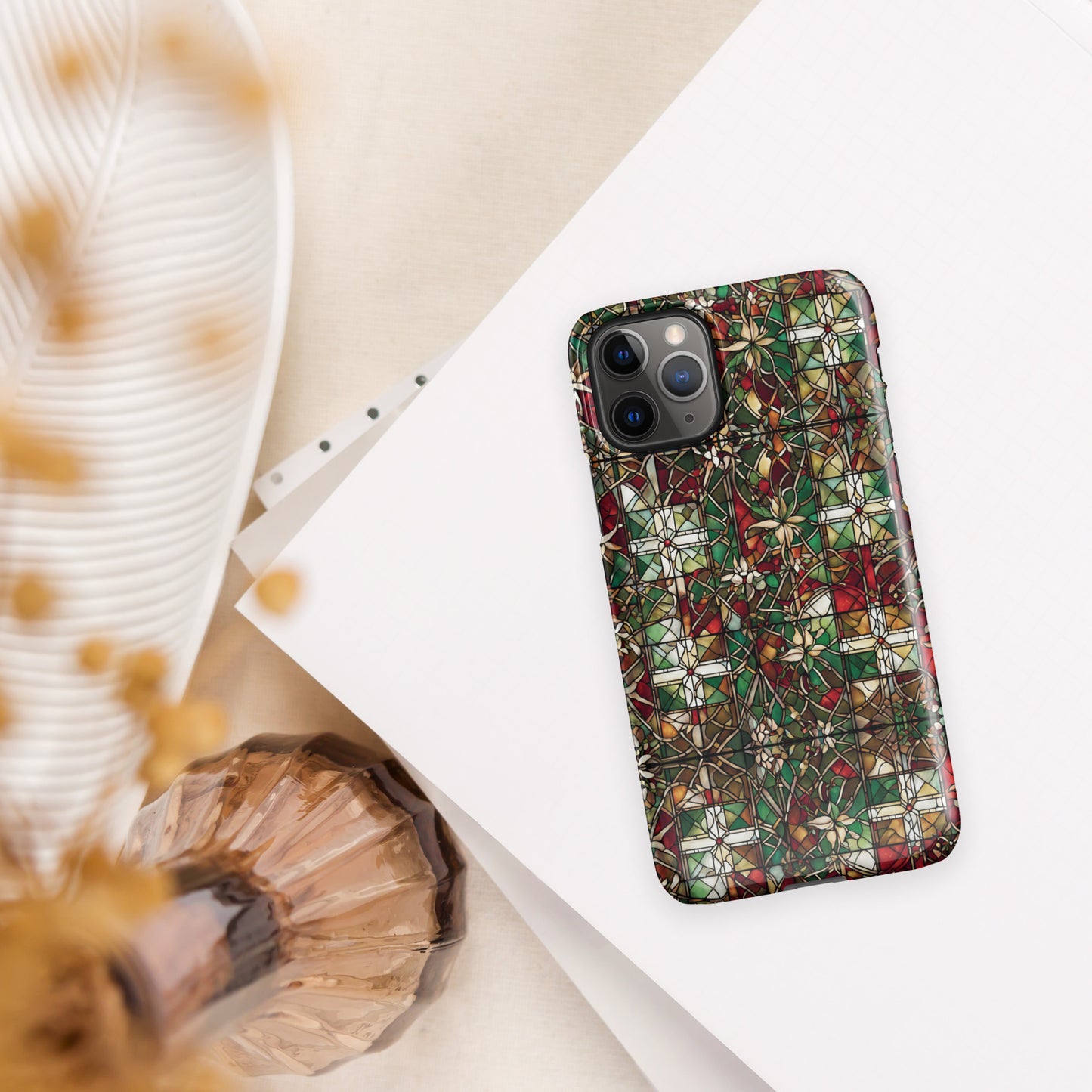 PGP Holiday Red & Green Highlands Snap Case for iPhone® – Stylish & Sleek Protection